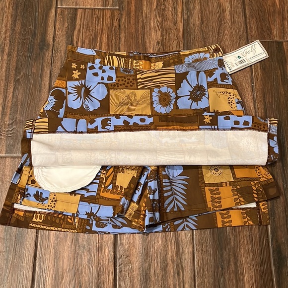 ⛳️ NWT K.T. Golf by Keneth Tool brand women’s golf skort - Picture 2 of 6